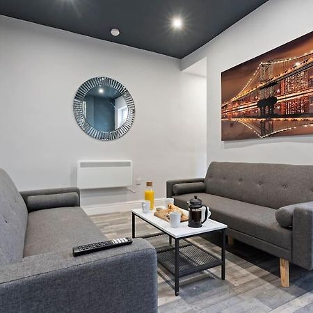 Bella'S House 12Mins Bus To Motor Point Arena Free Street Parking Vila Nottingham Exterior foto