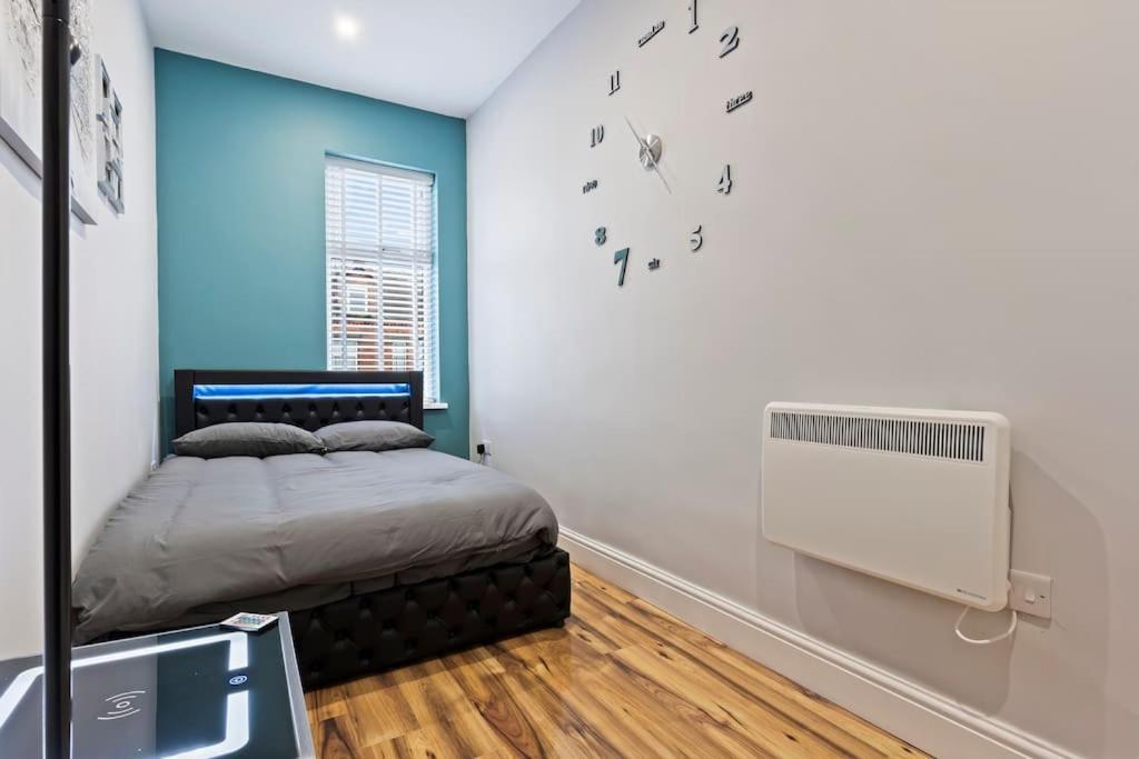 Bella'S House 12Mins Bus To Motor Point Arena Free Street Parking Vila Nottingham Exterior foto
